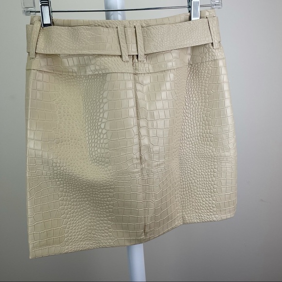 Missguided faux croc leather skirt - Picture 6 of 6